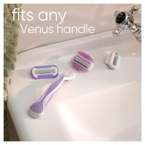 Gillette Venus ComfortGlide Freesia Scented Women s Razor with 12 ct. Refill Discount